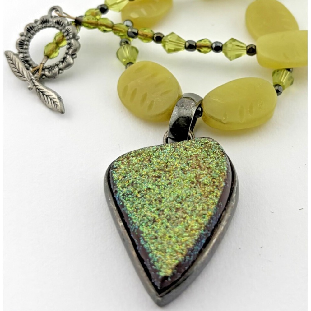 Jay King DTR 925 Sterling Green Druzy Pendant‎ Carved Bead Necklace Boho